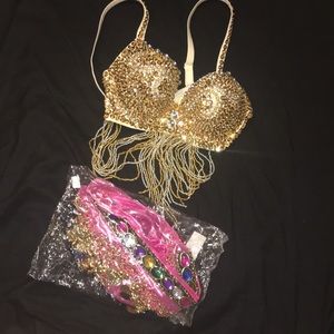 Belly dancer costume !